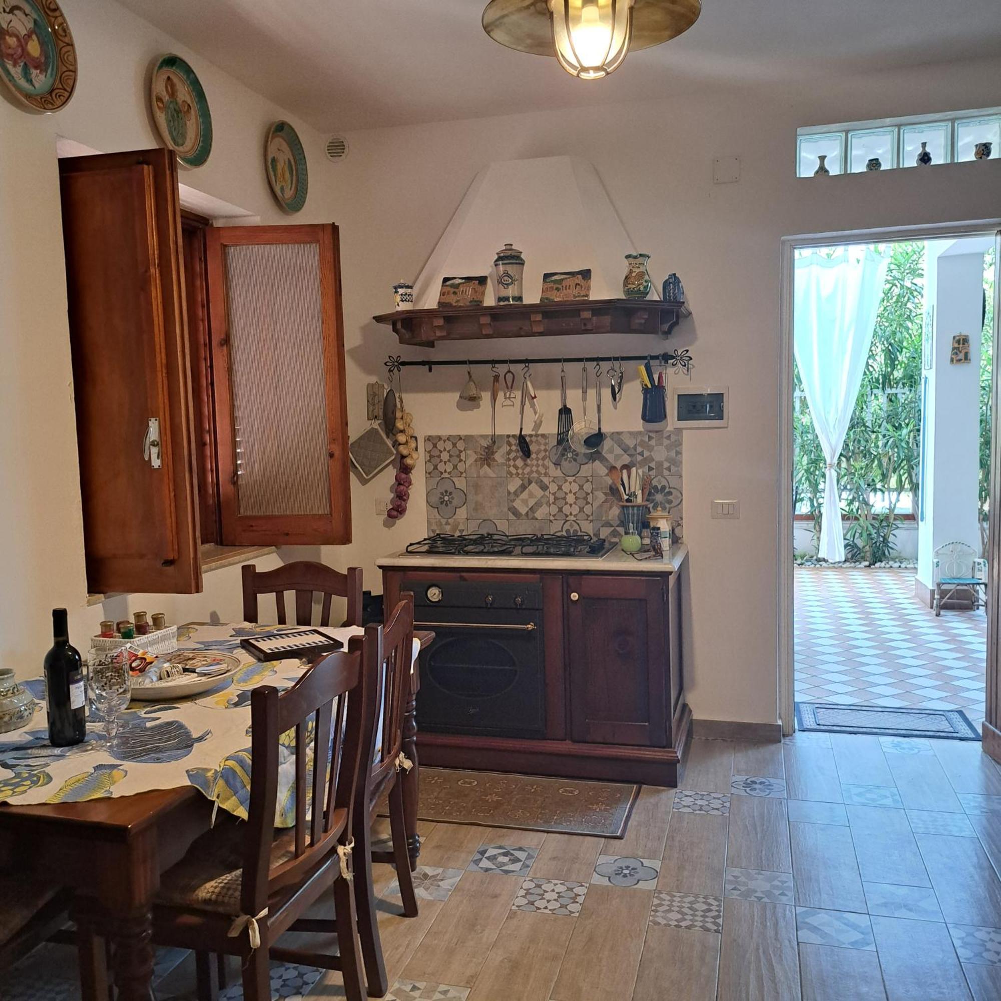 몬델로 Casa Perciata - Locazione Turistica 아파트 외부 사진